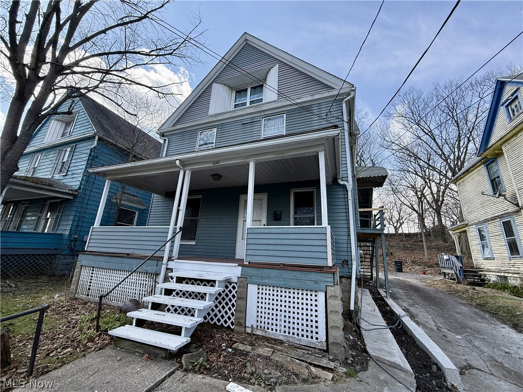 222 Rhodes Avenue Property Photo 1