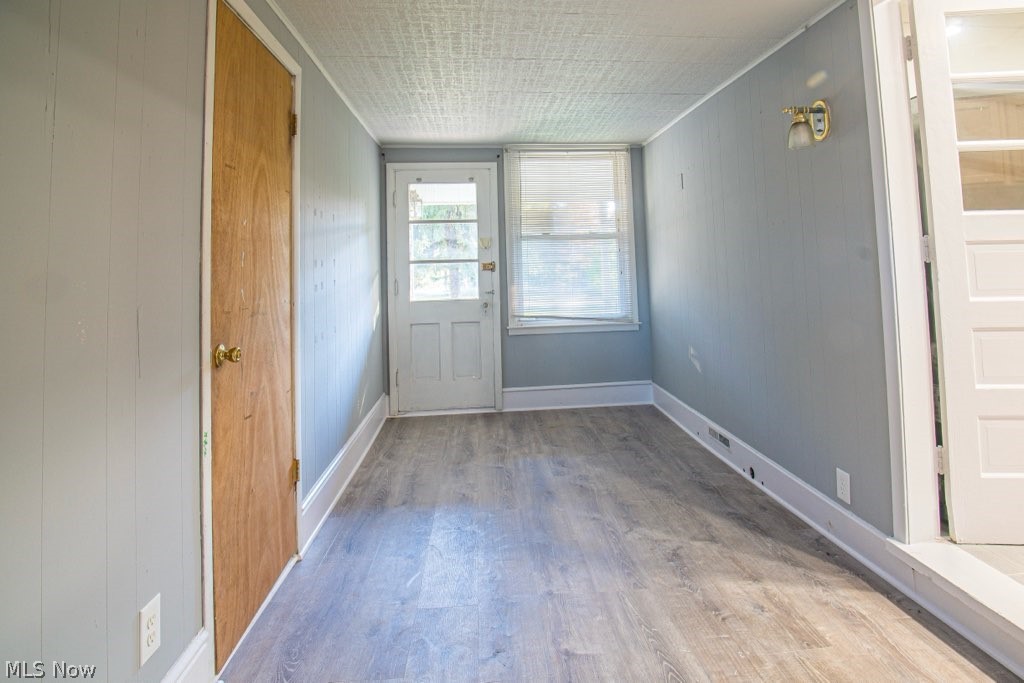 1399 Barlow Road 1 Property Photo 6