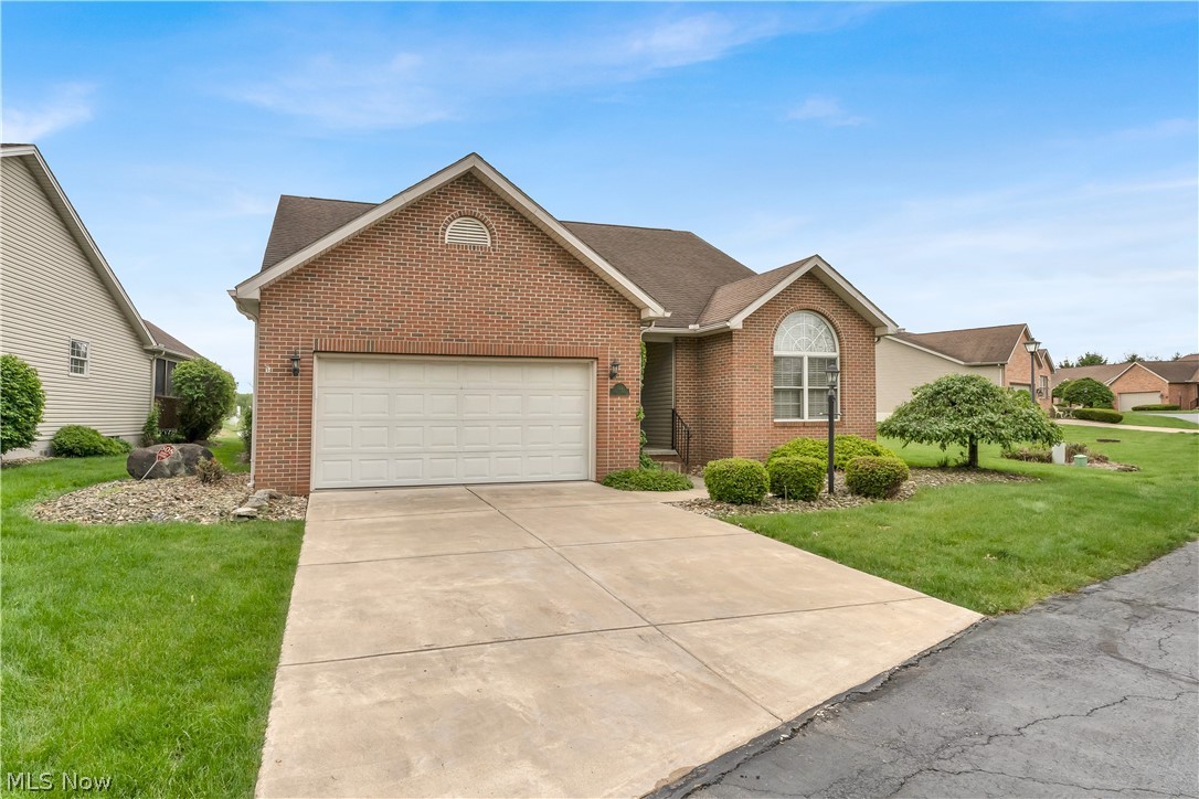 144 Royal Troon Drive Se Property Photo 1