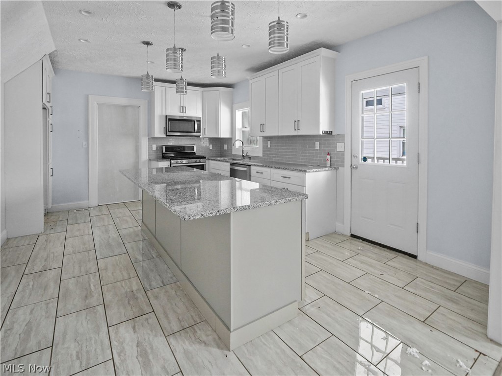 28 Jennette Drive Property Photo 3