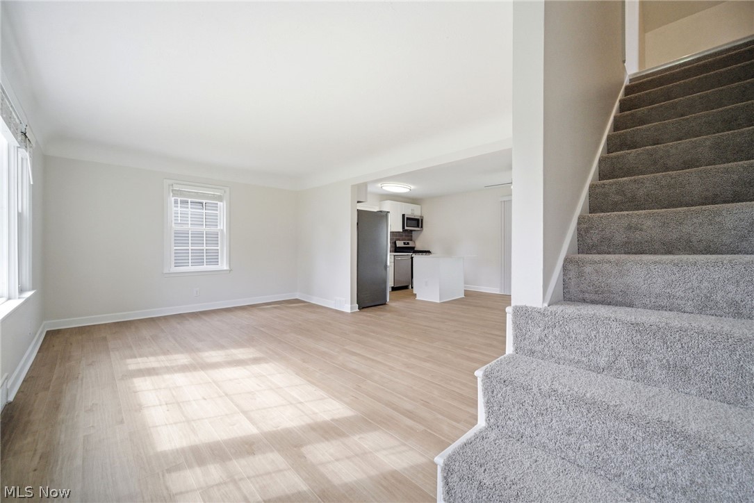 4276 Grove Avenue Property Photo 8