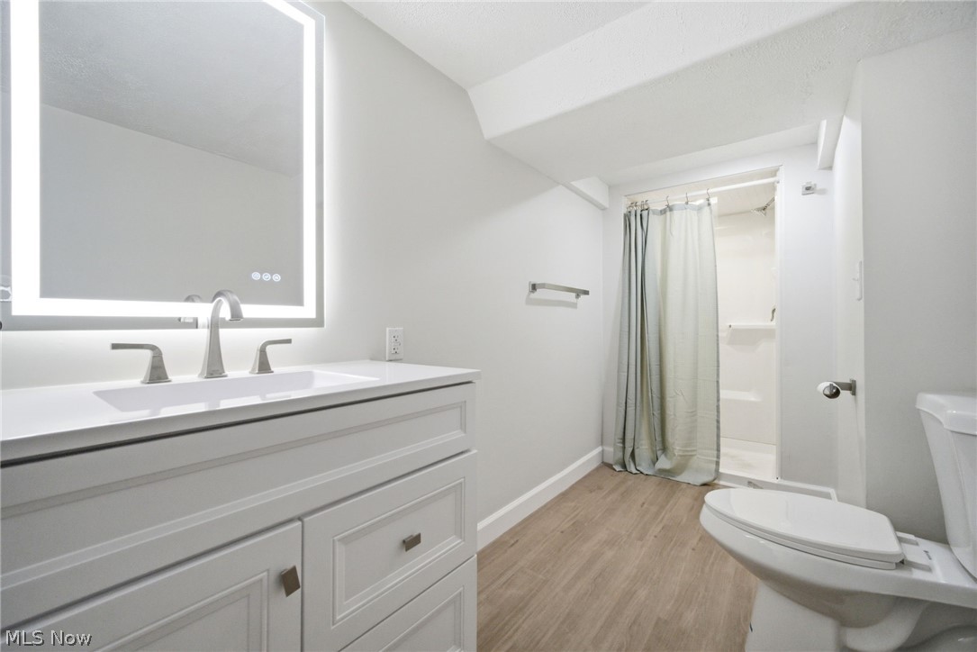 4276 Grove Avenue Property Photo 12