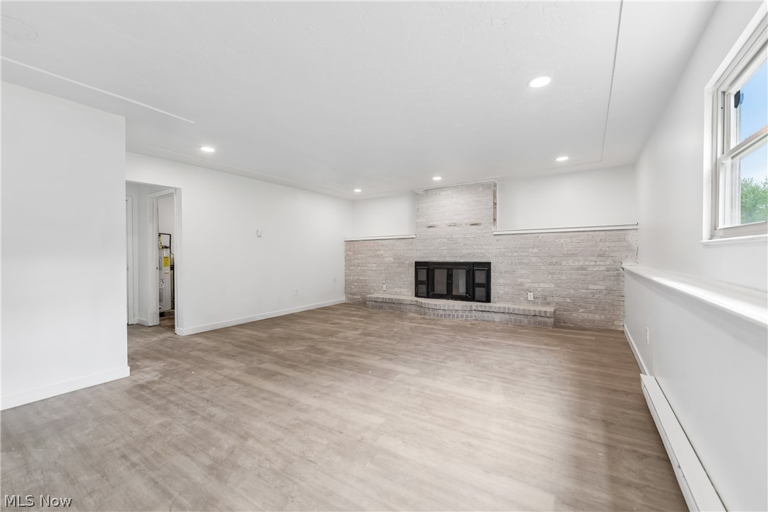 102 California Avenue Property Photo 3