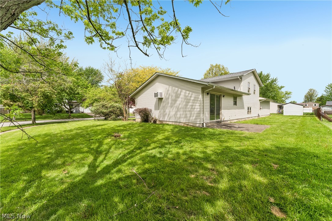 102 California Avenue Property Photo 10