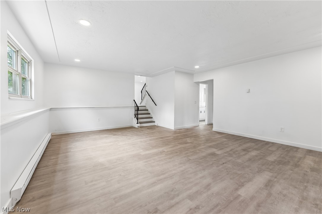 102 California Avenue Property Photo 13