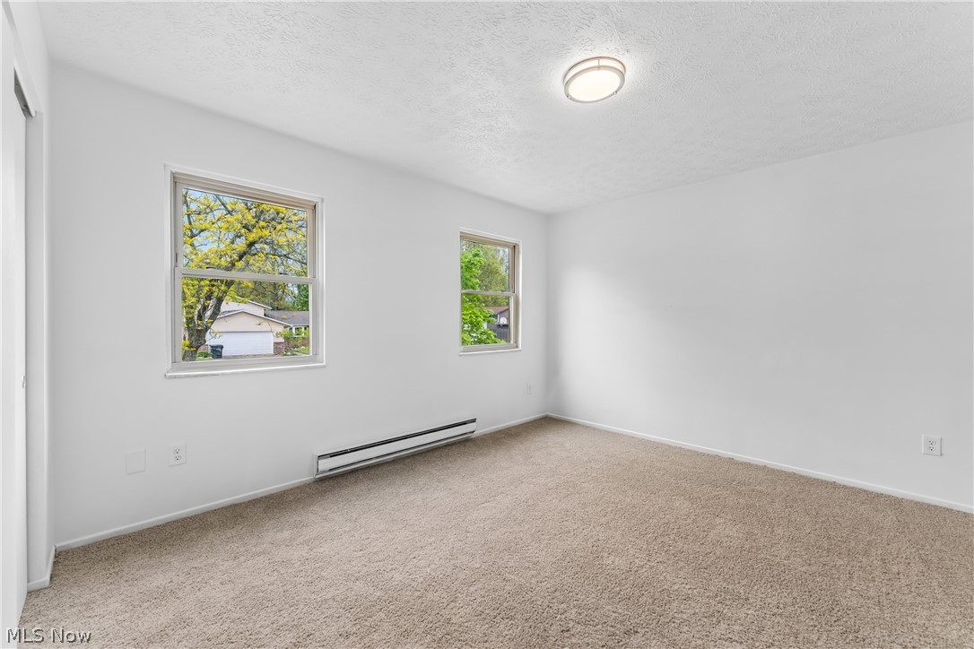 102 California Avenue Property Photo 18