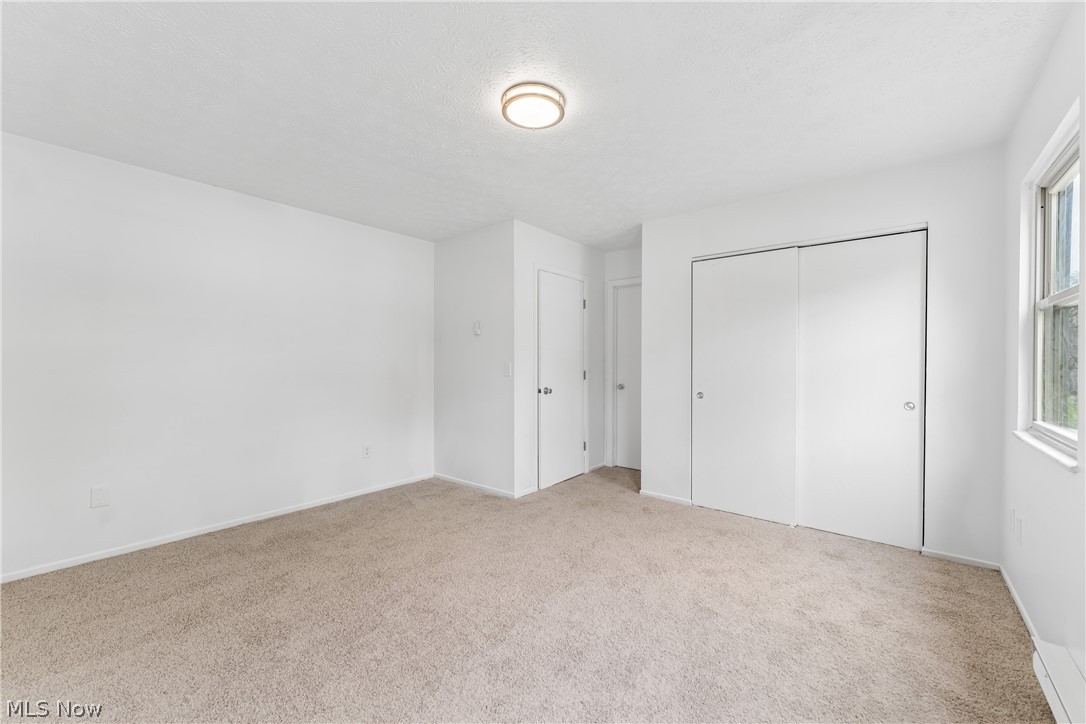 102 California Avenue Property Photo 19