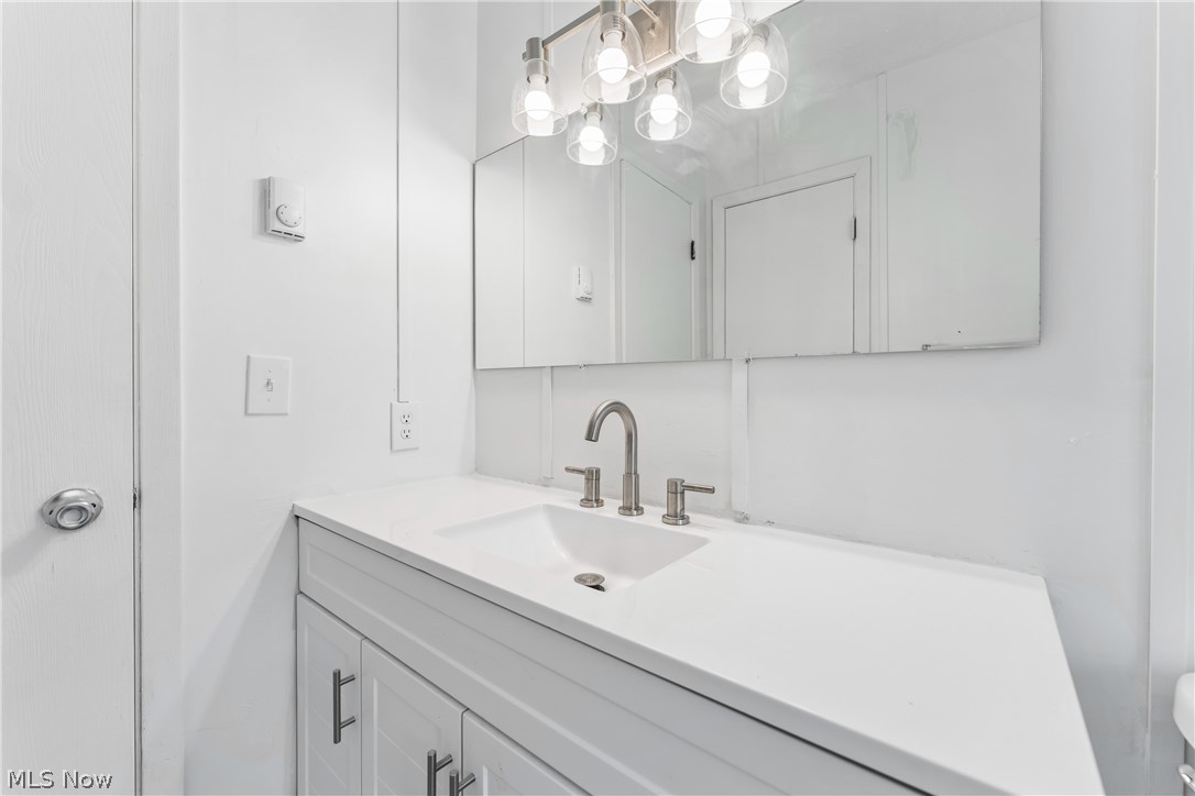 102 California Avenue Property Photo 25