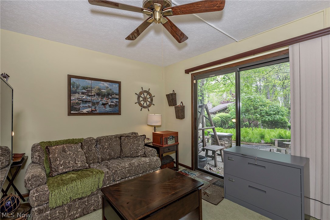 1936 Hemlock Drive Property Photo 41