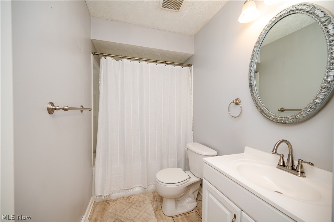 4829 New Road Property Photo 18