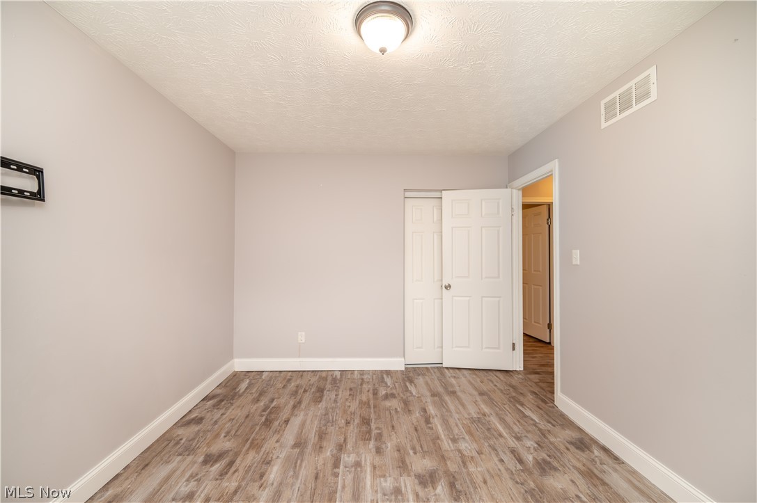 4829 New Road Property Photo 31