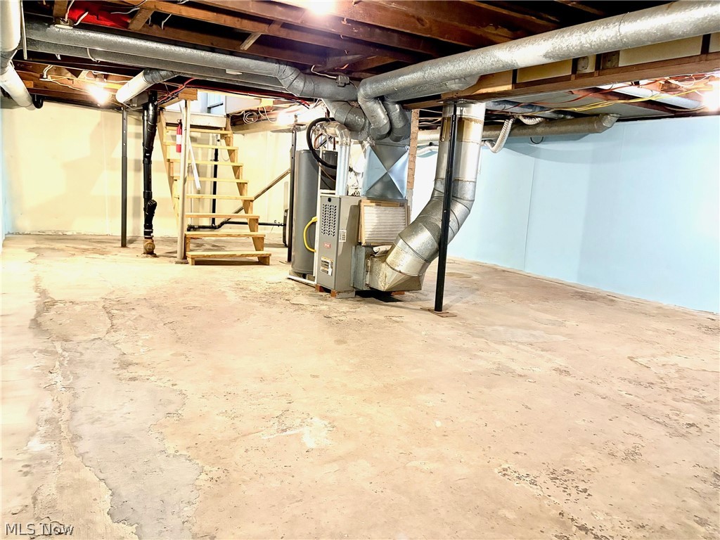 665 Gilbert Avenue Property Photo 22