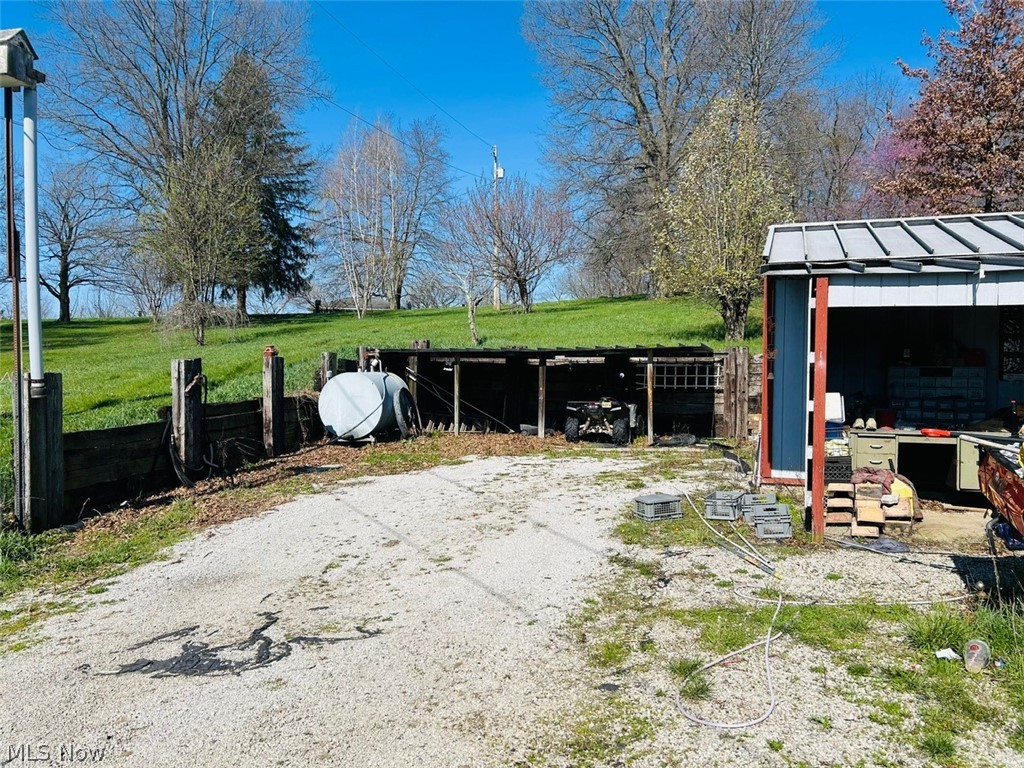 186 Township Rd 1305 Property Photo 8