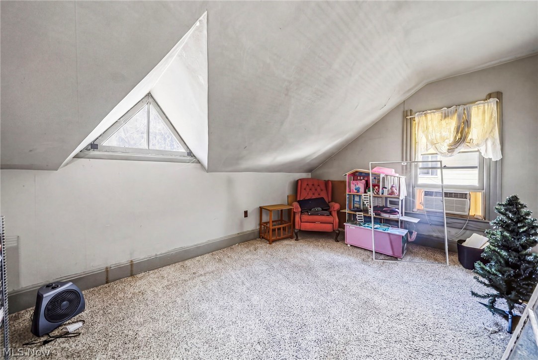 4333 River Street Property Photo 13