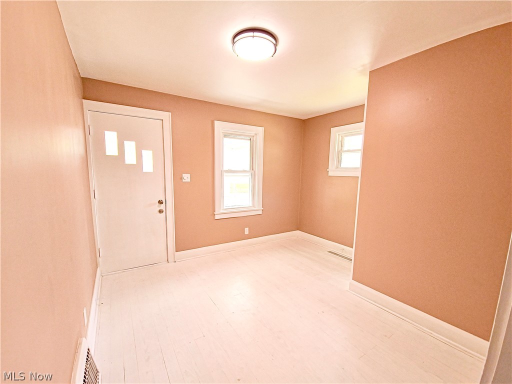 664 Tenney Avenue Property Photo 15
