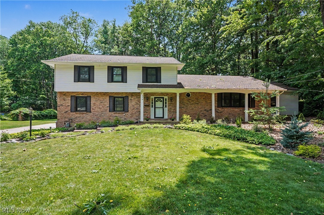379 Nob Hill Drive Property Photo 1