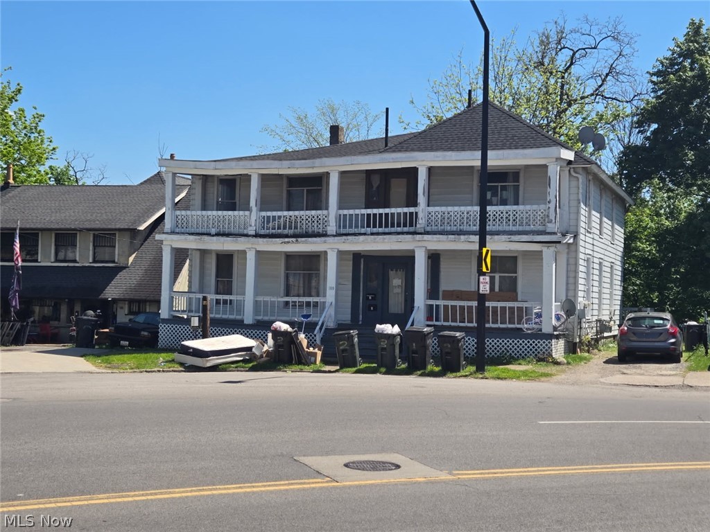 100 2nd Street Property Photo 1