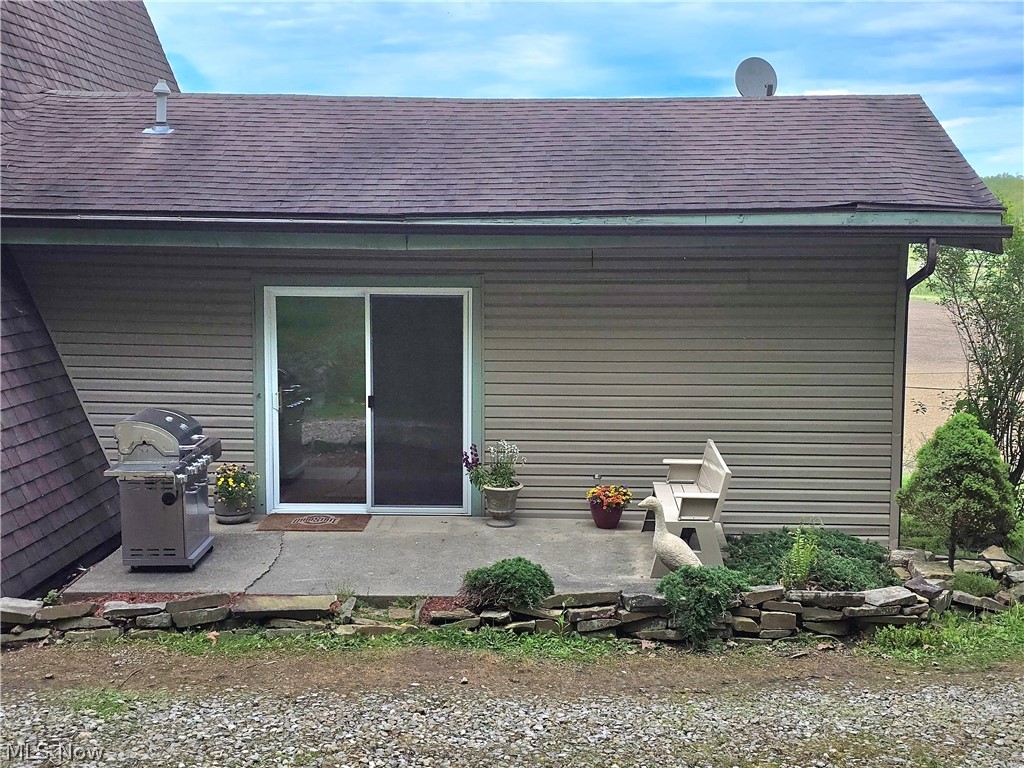 8465 Blackrun Road Property Photo 7