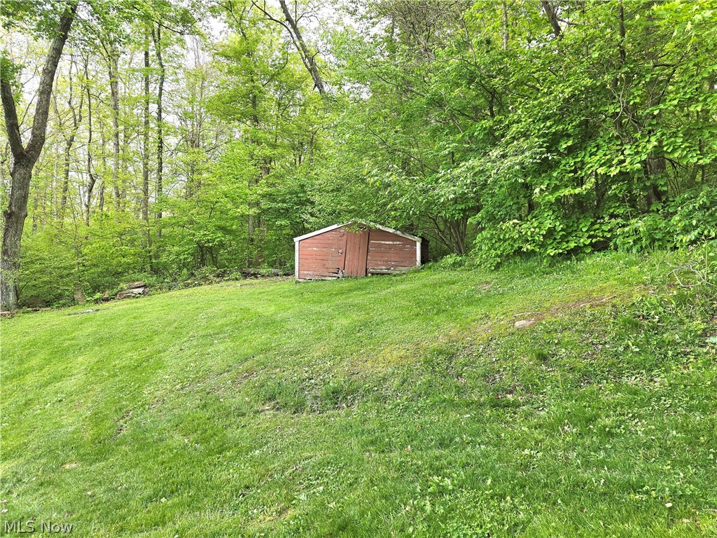 8465 Blackrun Road Property Photo 10