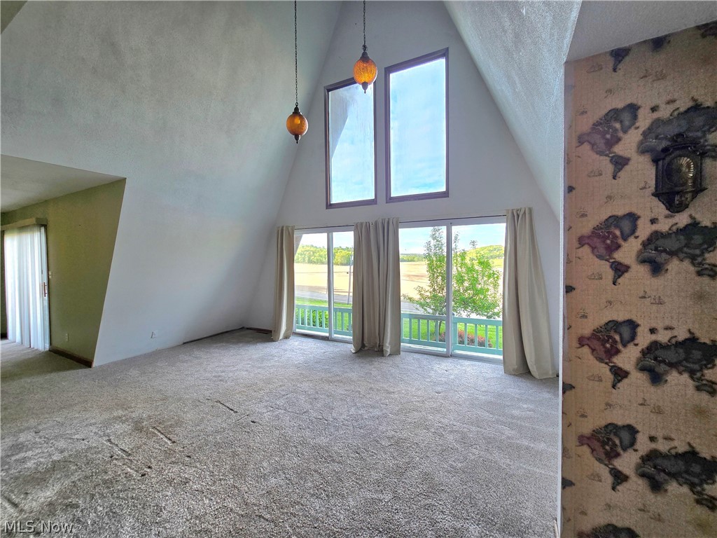 8465 Blackrun Road Property Photo 12