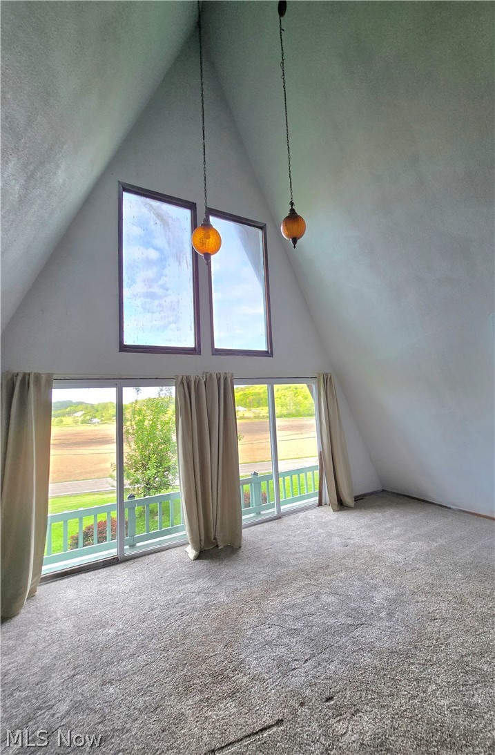 8465 Blackrun Road Property Photo 13