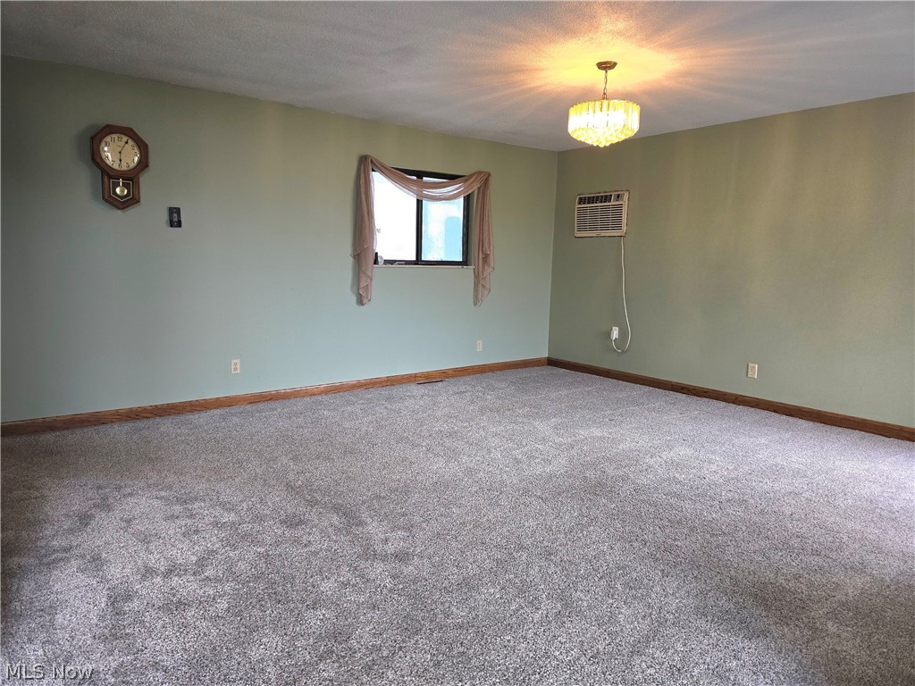 8465 Blackrun Road Property Photo 23