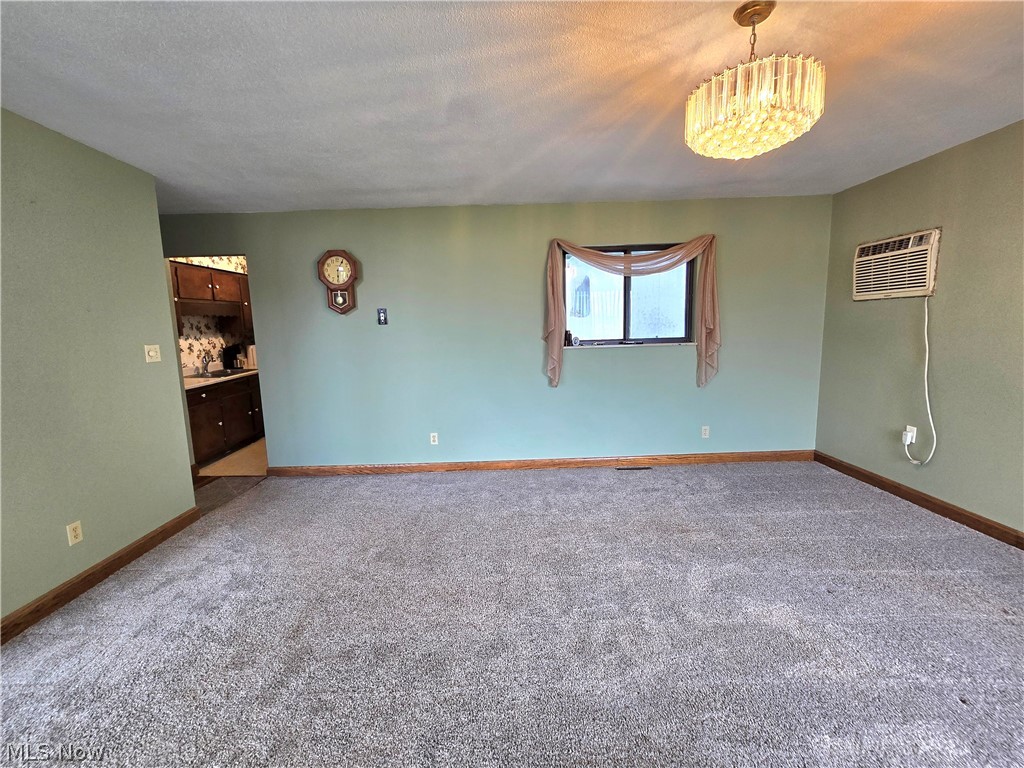 8465 Blackrun Road Property Photo 24