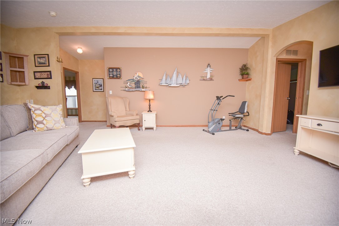 9075 Redhawk Drive Property Photo 21