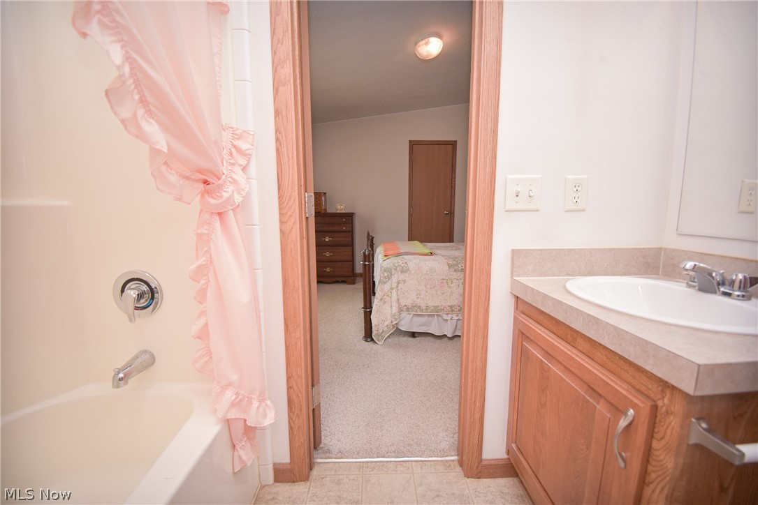 9075 Redhawk Drive Property Photo 35