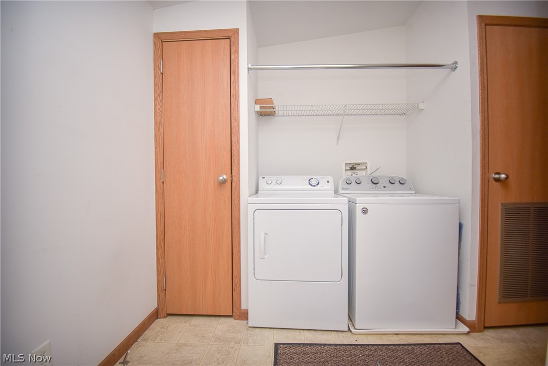 9075 Redhawk Drive Property Photo 41