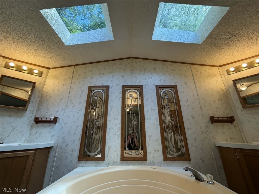 8 Hawaiian Drive Property Photo 21