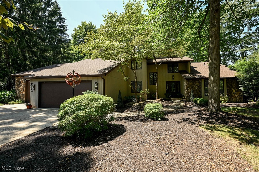 11197 Arrowhead Drive Property Photo 1