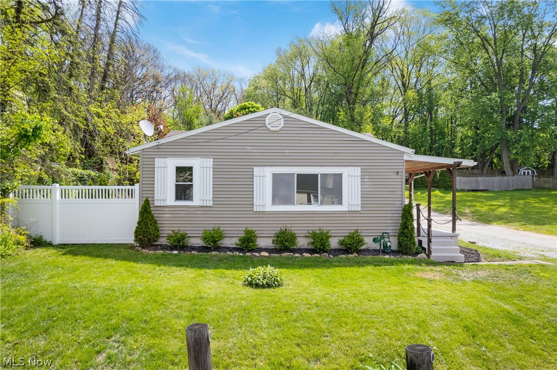 3771 S Turkeyfoot Road Property Photo 5