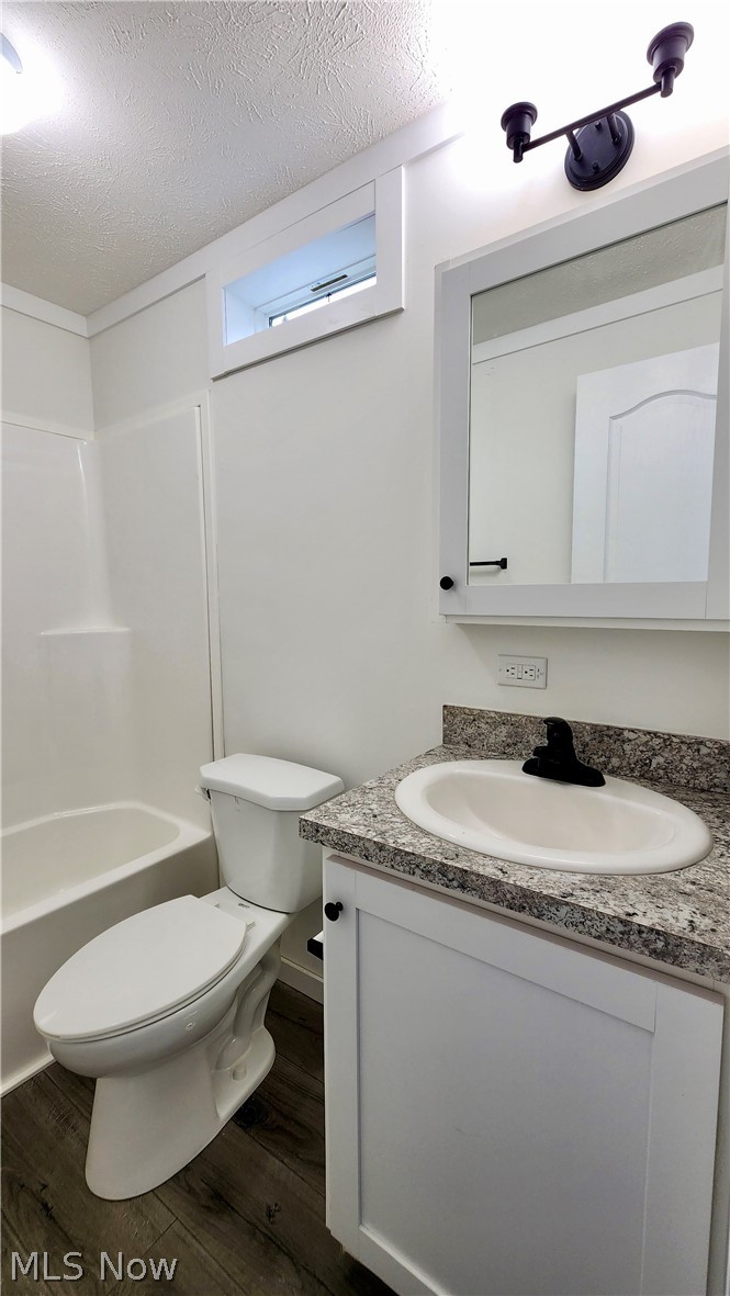 9151 Mentor Avenue A09 Property Photo 11
