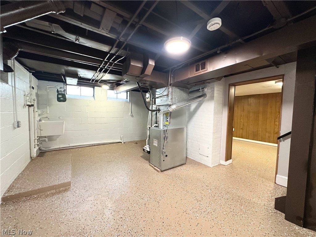 982 Quarry Drive Property Photo 13