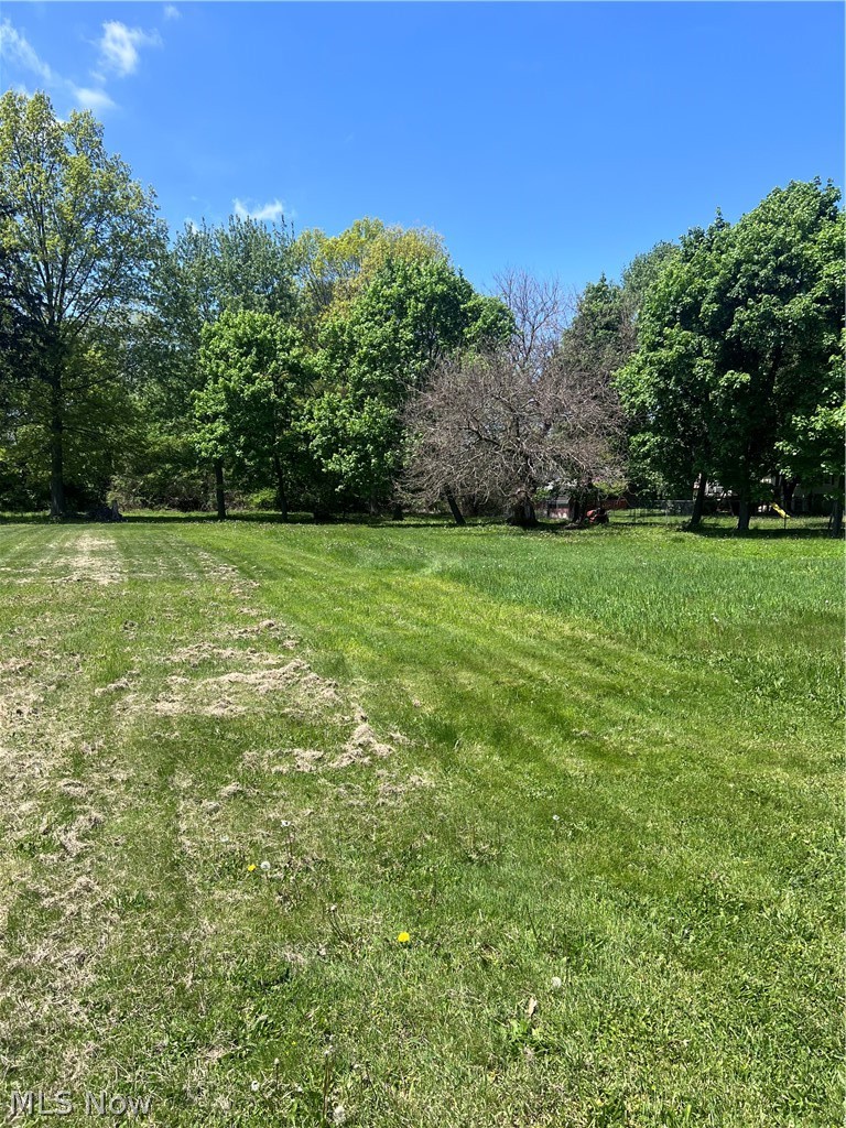 345 Park Road Property Photo 2