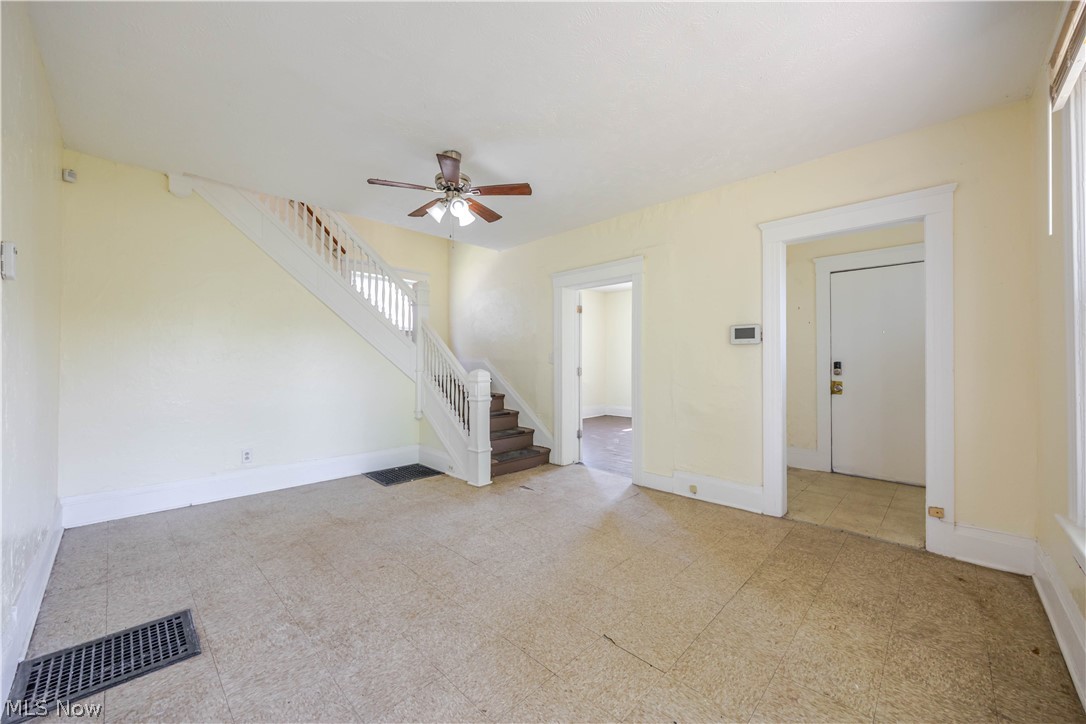 1516 E 86th Street Property Photo 4