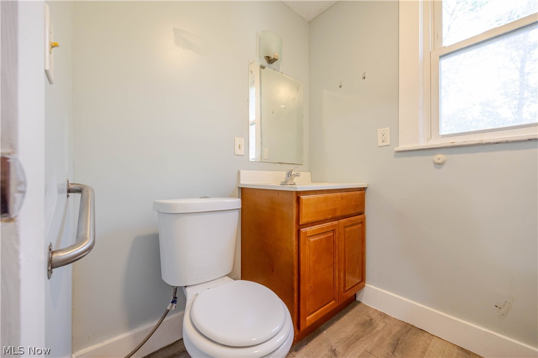 1516 E 86th Street Property Photo 13
