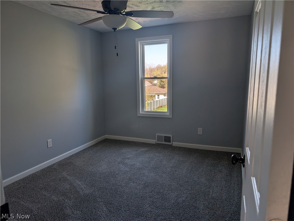 909 E 16th Street Property Photo 10