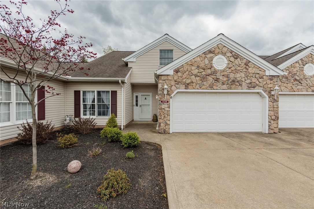 12195 Pheasant Run Circle Property Photo 1