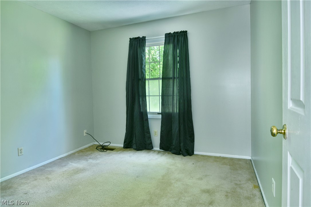 34 Hickory Trace Drive Property Photo 29