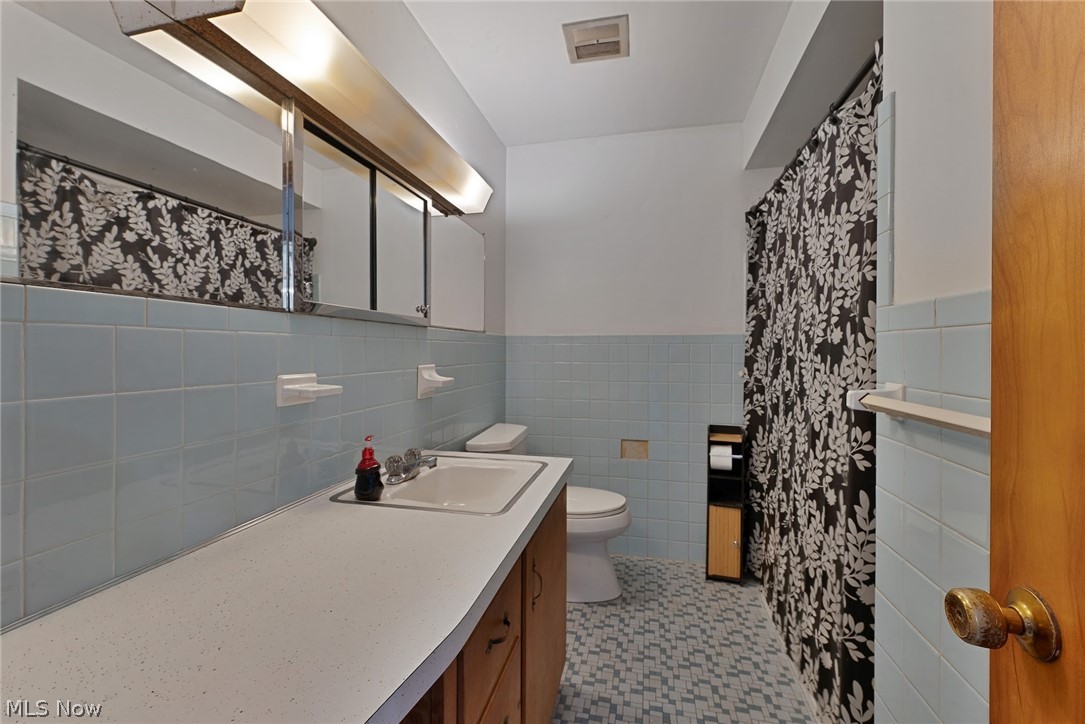 4285 Kerrybrook Drive Property Photo 11