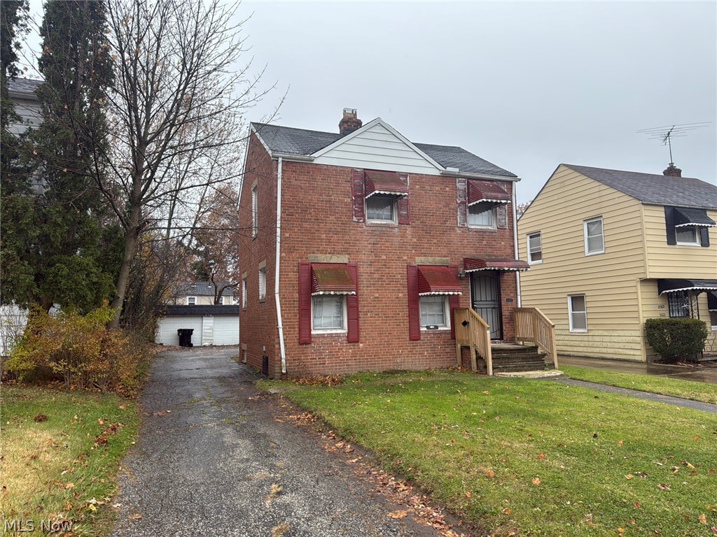 17316 Throckley Avenue Property Photo 1
