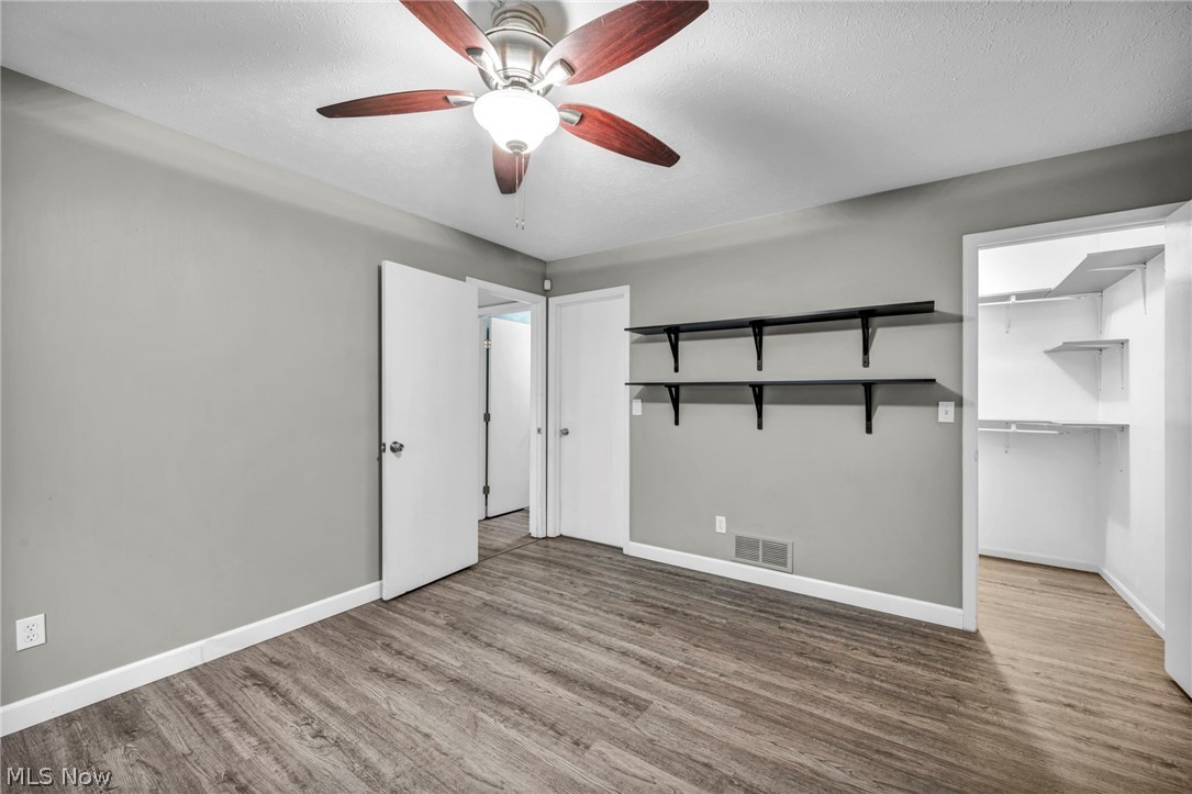 1251 W 70th Street Property Photo 19