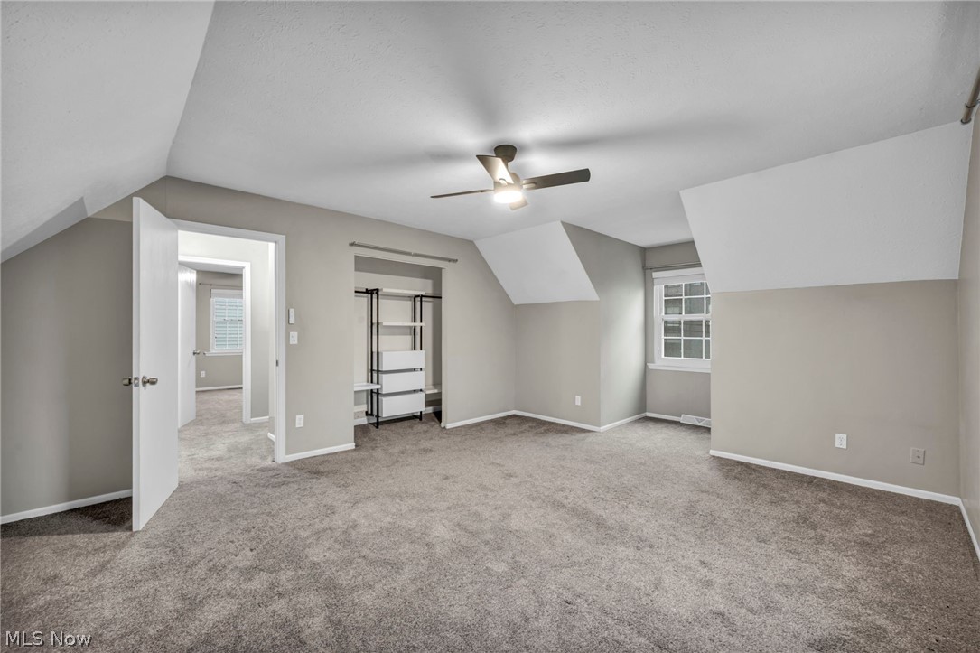 1251 W 70th Street Property Photo 28