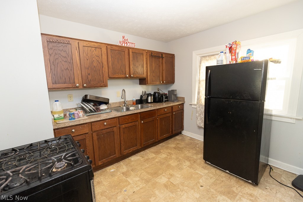 14221 Glenside Road Property Photo 12