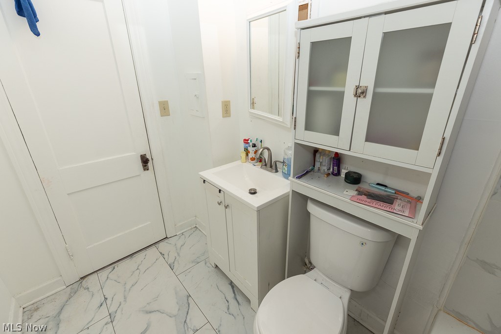 14221 Glenside Road Property Photo 16
