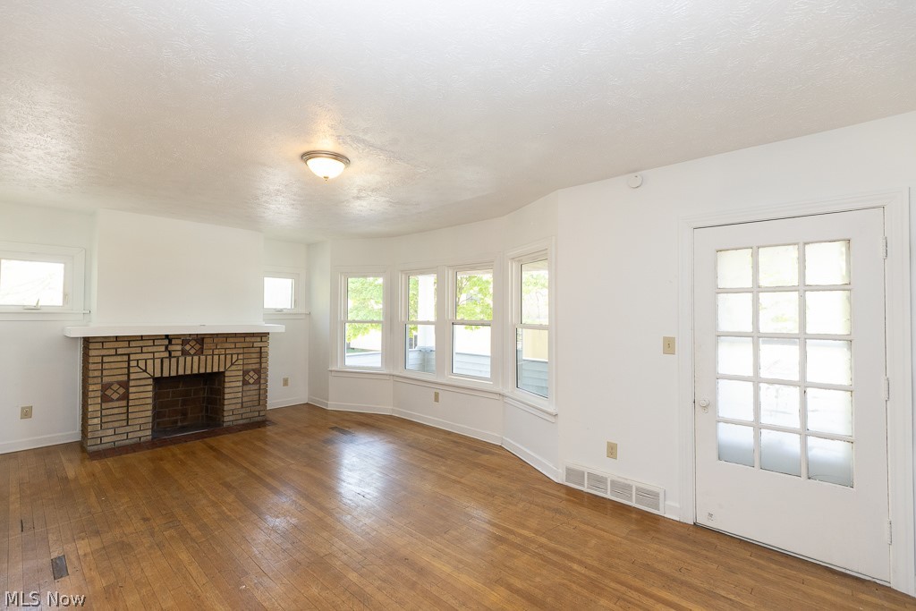 14221 Glenside Road Property Photo 25