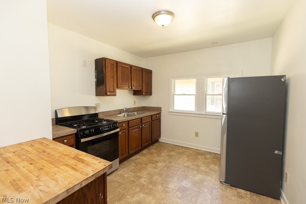 14221 Glenside Road Property Photo 29