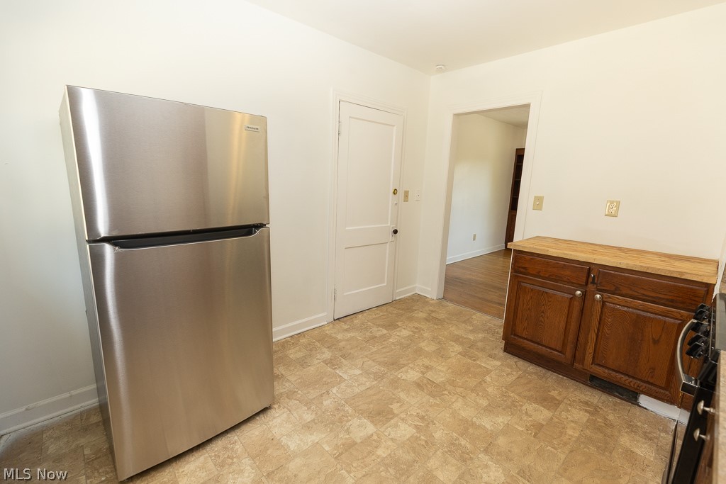 14221 Glenside Road Property Photo 31